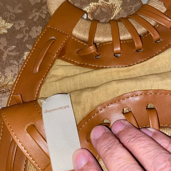 Soft Surroundings Tan and Cream Tote Bag - Picture 4 of 6